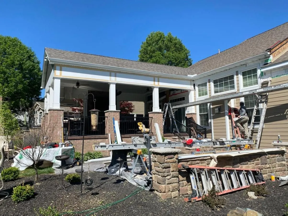 Hometown Roofing team on sites on a residential home in Massillon