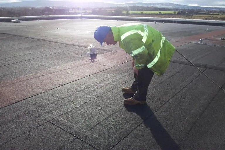 Commercial roof inspection
